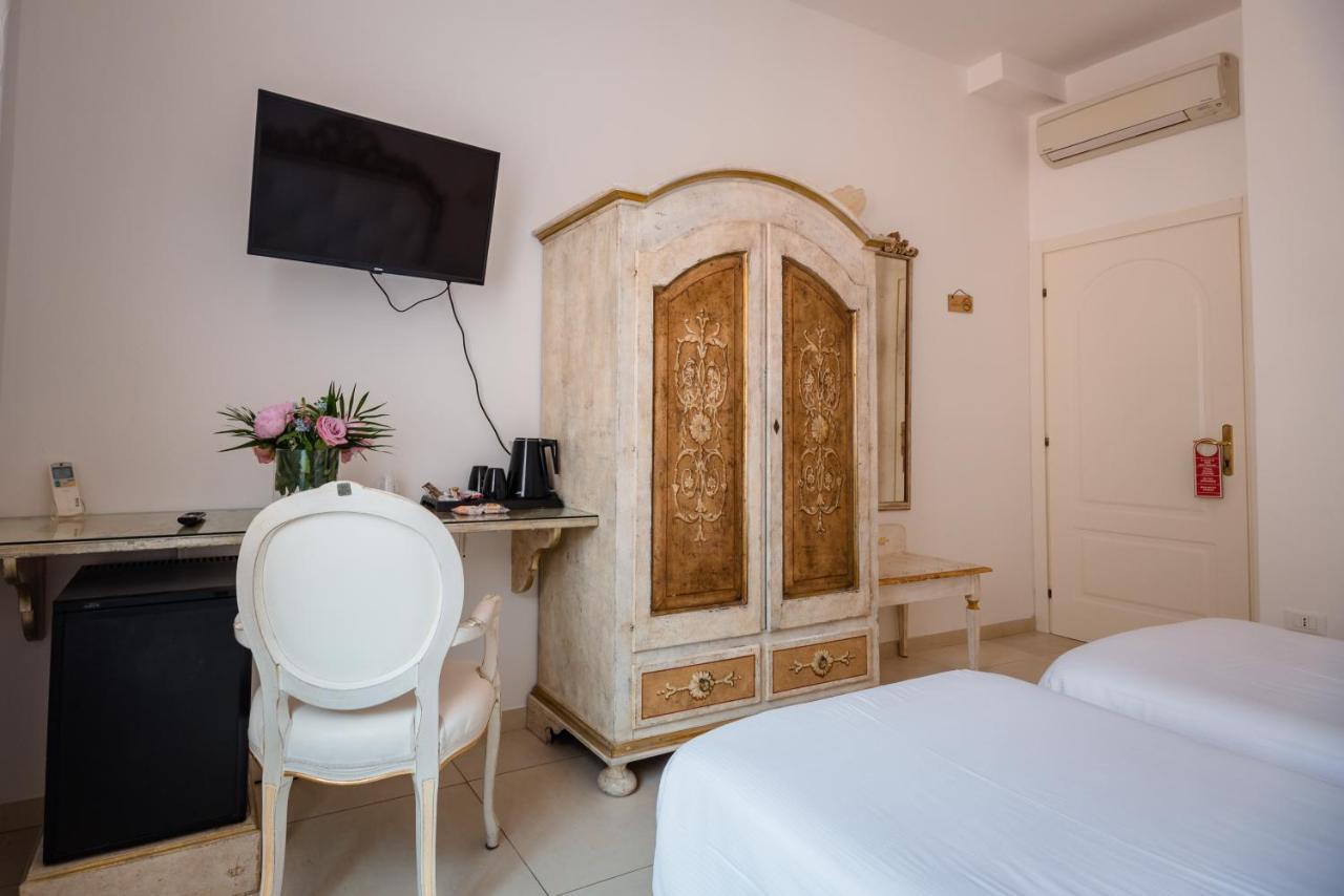 Gasthof Residenza Due Torri Check In Presso Vicolo Cattani 7
