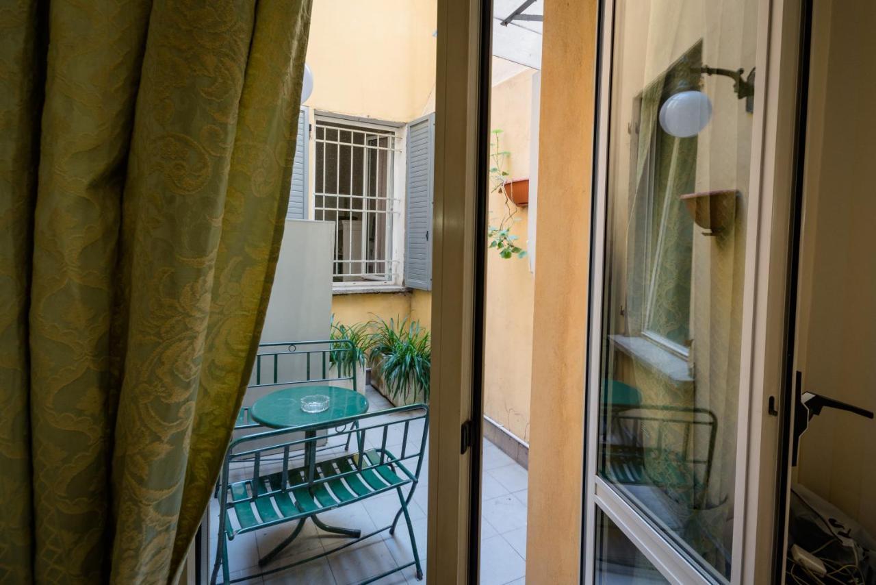 Residenza Due Torri Check In Presso Vicolo Cattani 7 Gasthof 3*