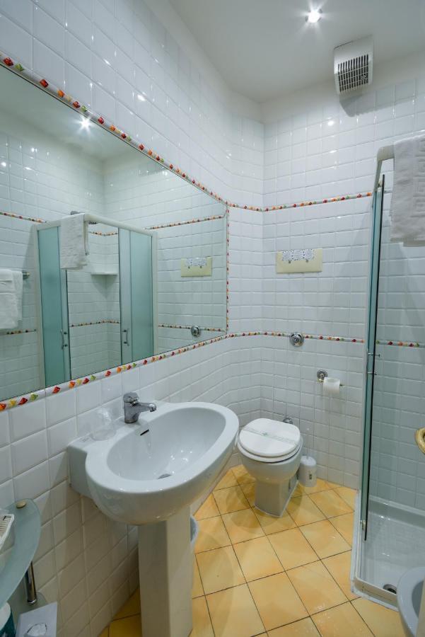 Gasthof Residenza Due Torri Check In Presso Vicolo Cattani 7 Bologna