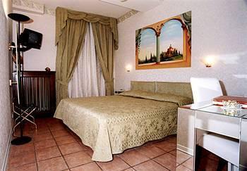 Residenza Due Torri Check In Presso Vicolo Cattani 7 Gasthof Bologna